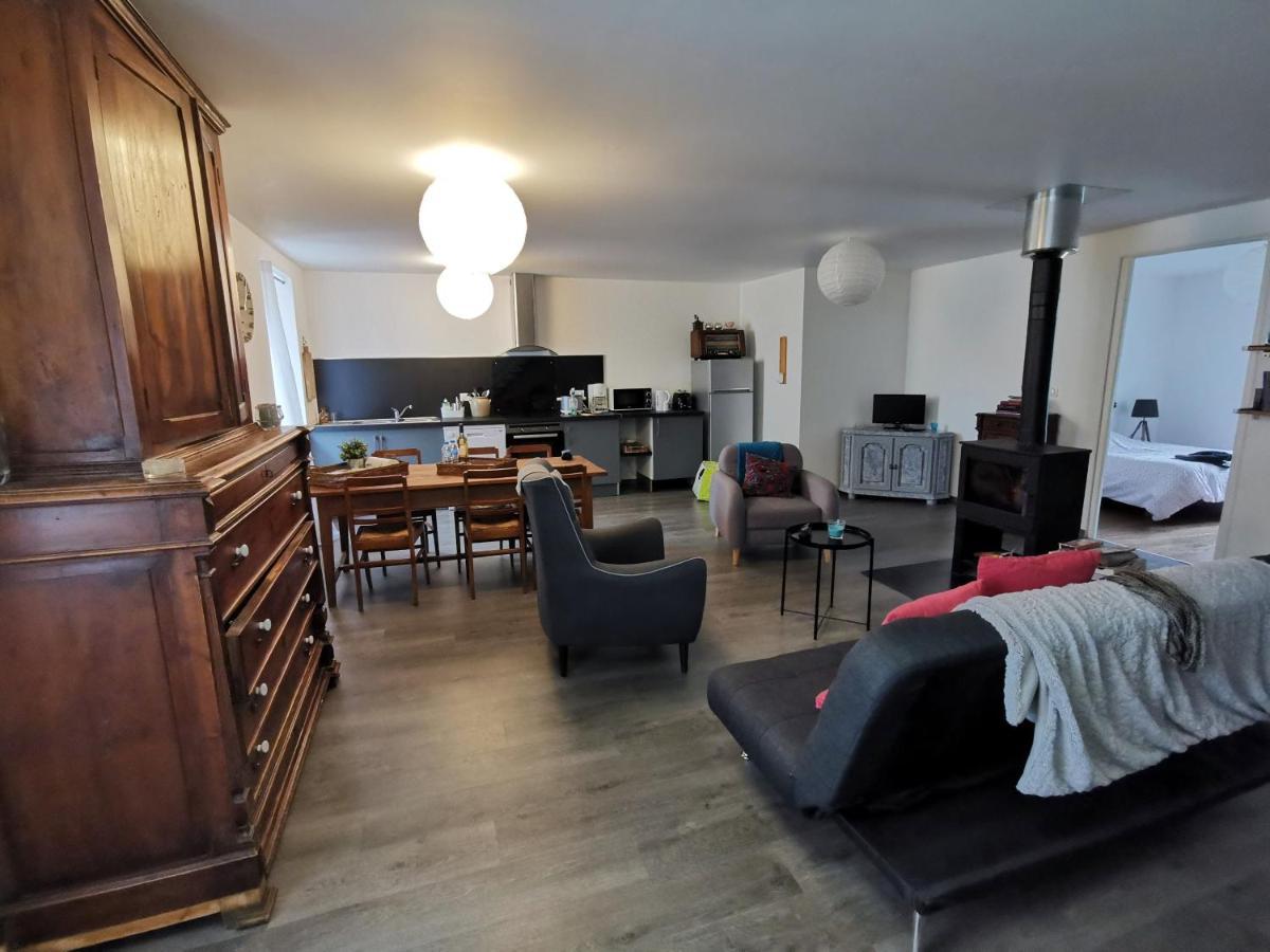 Ferienwohnung Le Monrepos Avec Jacuzzi Nordique Bielle Exterior foto